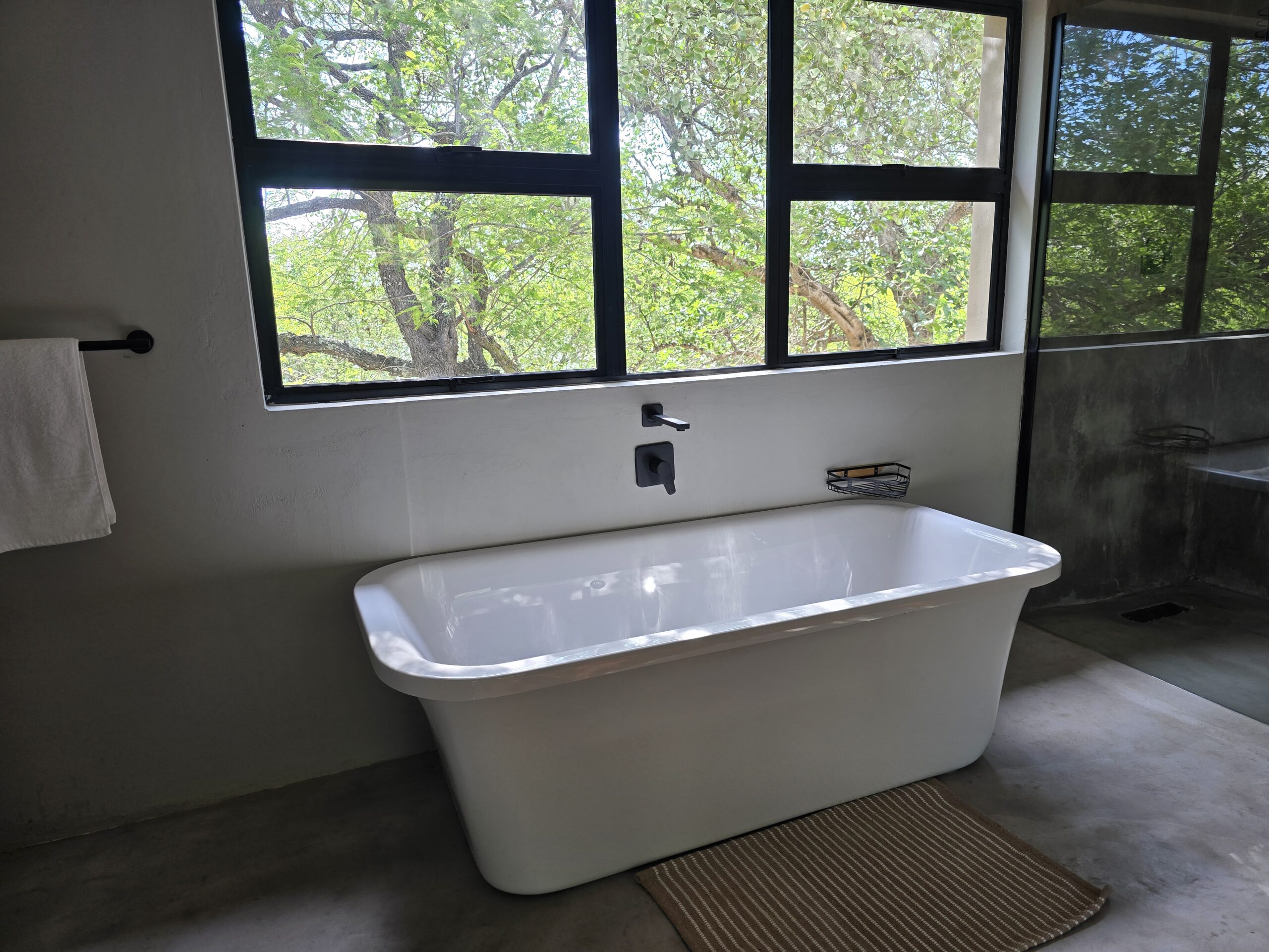 Amara Marloth Park Bathrooms